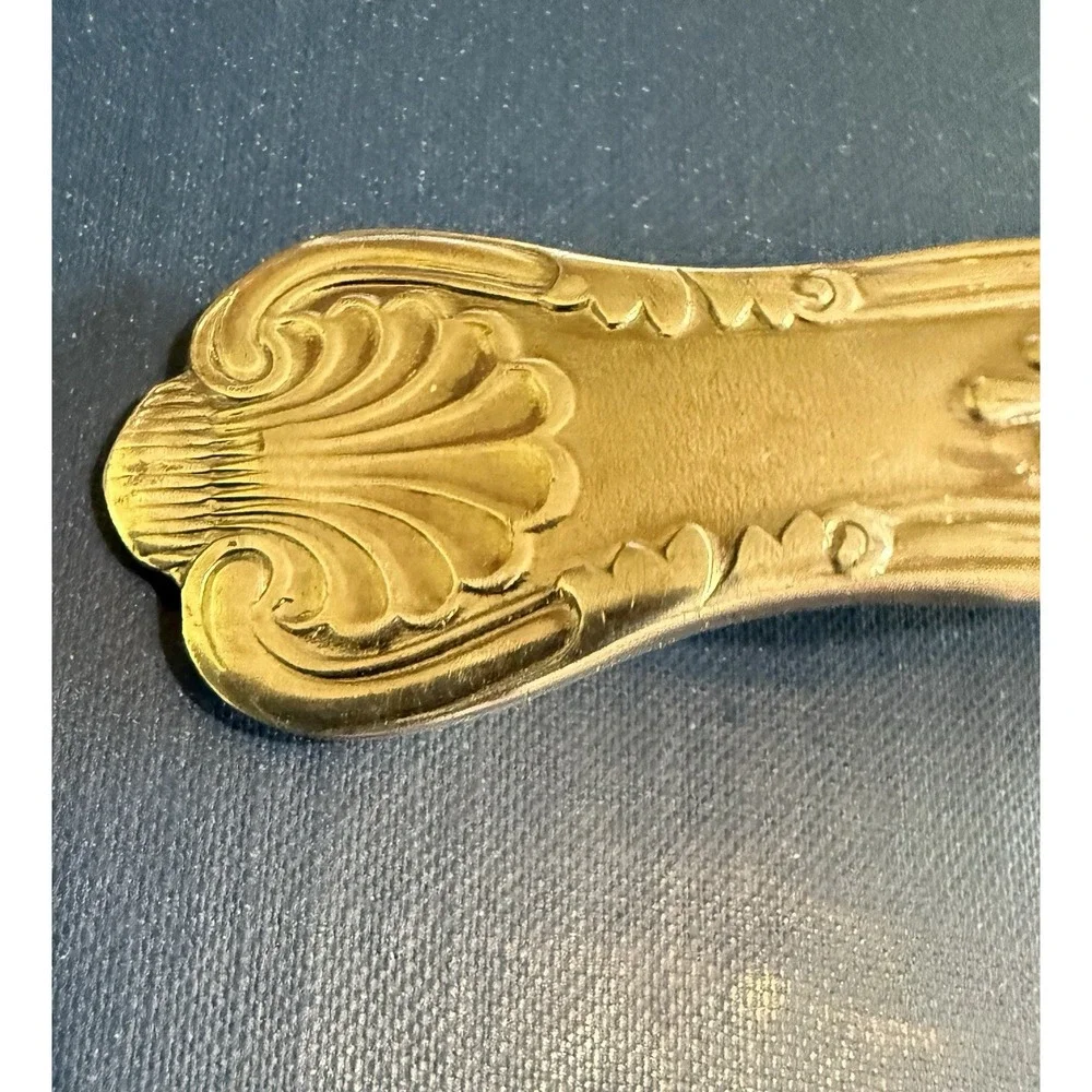 sheffield england silverplated berry ladle shell pattern